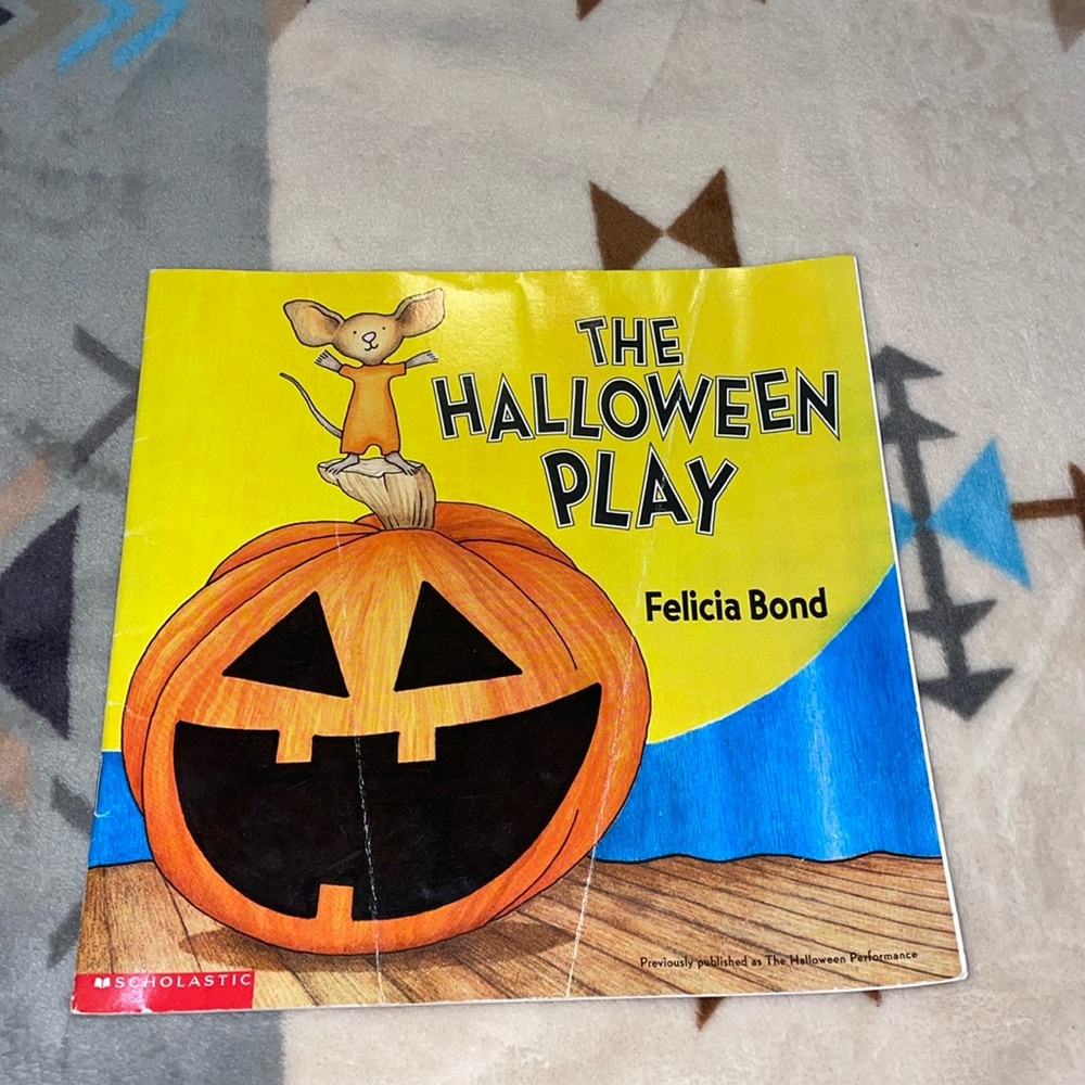 Halloween Book